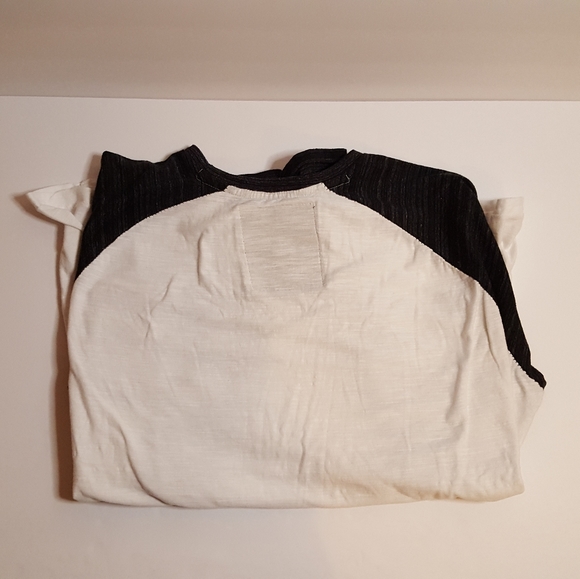 Womens Raglan Tee - Picture 9 of 9